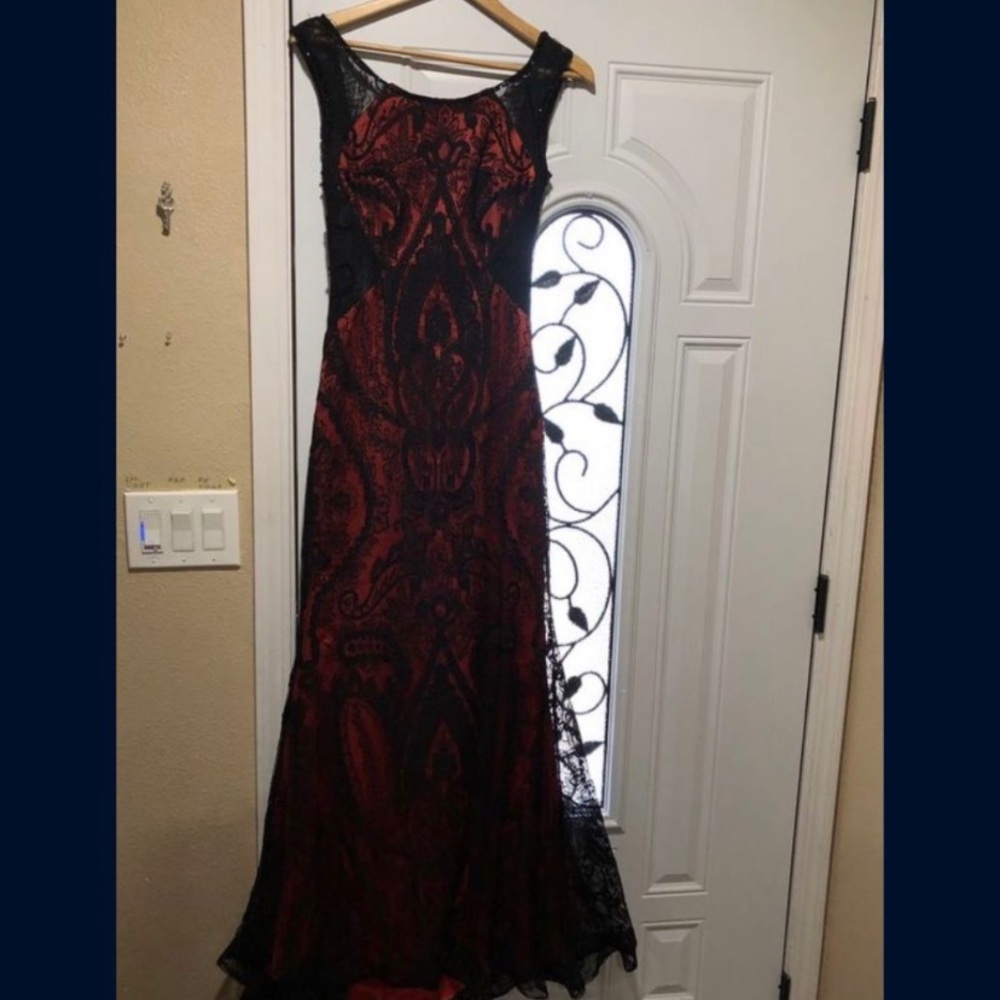Lace dress